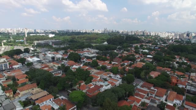 Fliegen-in-der-Stadt-Sao-Paulo,-Brasilien