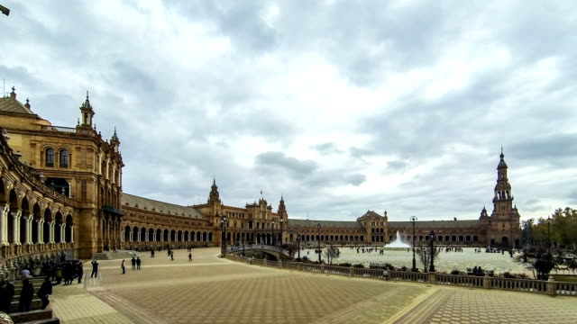 Panorama-of-Plaza-de-Espana-in-Seville,-Andalusia,-Spain