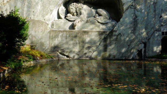 Berühmte-Löwendenkmal-(1820)-von-Bertel-Thorvaldsen,-Luzern,-Schweiz