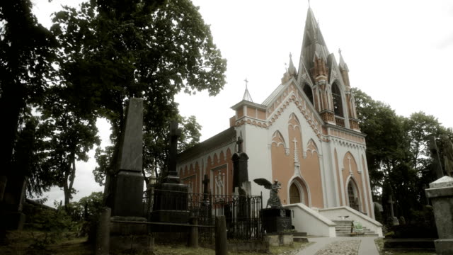 Chapel-in-Rasos-Cemetery-Vilnuis-Lithuania