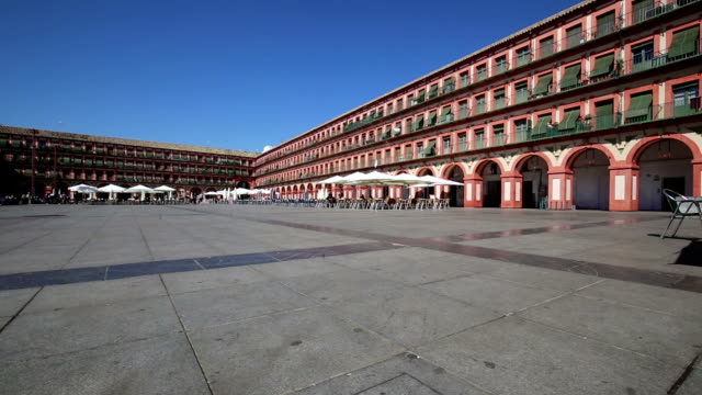 Plaza-de-la-Corredera-Corredera-Square-in-Cordoba,-Andalusien,-Spanien