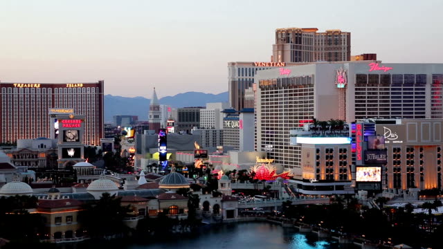 Blick-auf-den-Las-Vegas-Strip-–-Nahaufnahme-in-der-Dämmerung