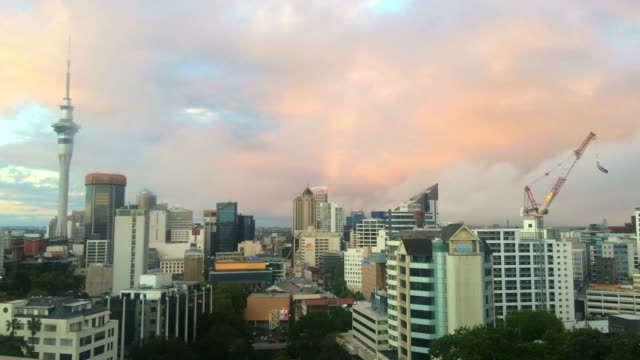 Time-lapse-of-storm-over-Auckland-skyline