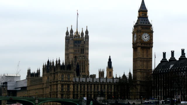 Der-Palast-von-Westminster-und-der-Big-Ben