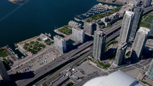 Aufwand-für-Lakeshore-Boulevard-und-der-Gardiner-Expressway-in-Toronto-2