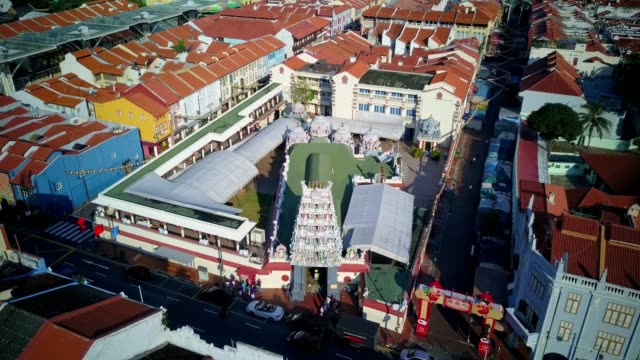 Luftbild-Drohne-Aufnahmen-von-Sri-Mariamman-Tempel-an-der-South-Bridge-Road-ist-der-älteste-Hindutempel-in-Singapur.