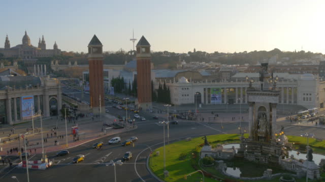 barcelona-city-roof-top-panoramic-view-on-placa-easpanya-4k-spain