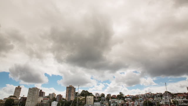 Nubes-sobre-la-ciudad