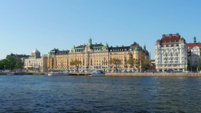 Stockholmer-Altstadt,-Blick-auf-das-Parlament,-Schweden