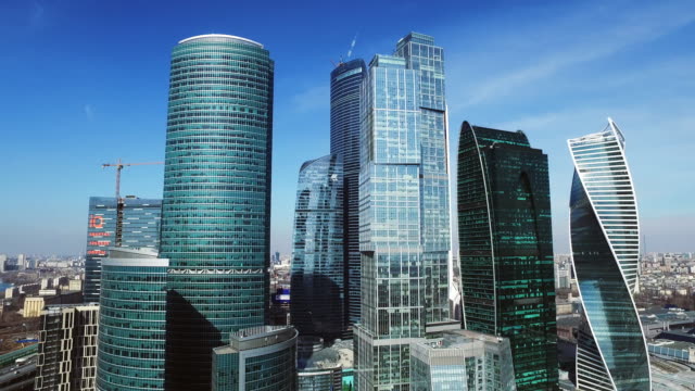 Moscow-City-Antenne-Stadtansichten-Gebäude-schießen