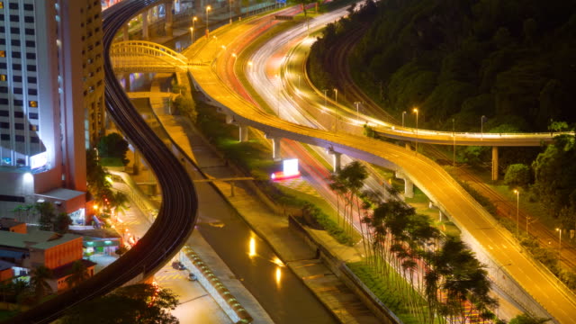 Nacht-Stadtbild-Timelapse-Kuala-Lumpur-Autobahnverkehr