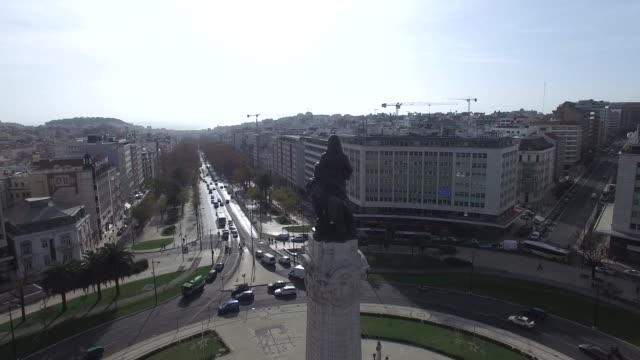 Marques-de-Pombal-Platz,-Lissabon,-Portugal