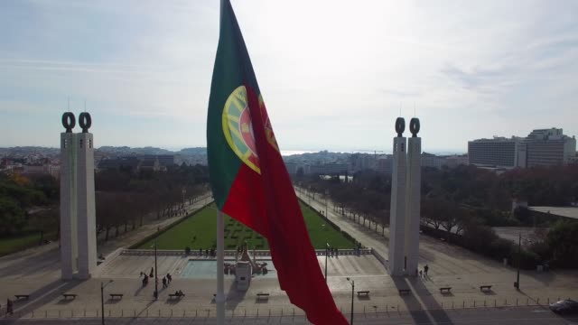 Portugal-Flag-on-Park-Eduardo-VII,-Lisbon,-Portugal