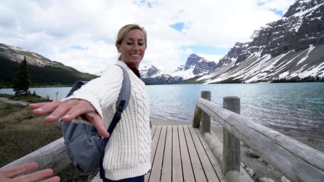 Follow-me-to-mountain-lake,-Canada