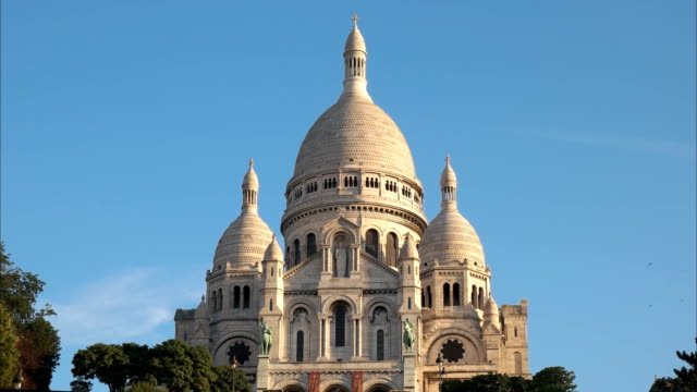 cerrar-vista-de-Basílica-del-Sacré-coeur,-París