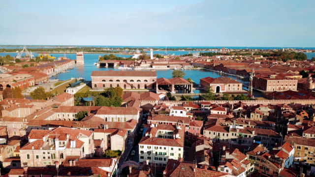 Luftaufnahmen-des-Zentrums-von-Venedig,-Italien