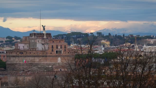 Rome-View-from-the-hill-on-the-Sant'Angelo-castle.