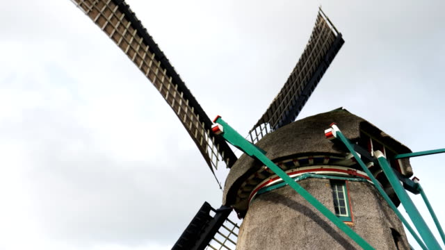 4K-60p-close-up-clip-of-a-windmill-at-zaanse-schans-near-amsterdam