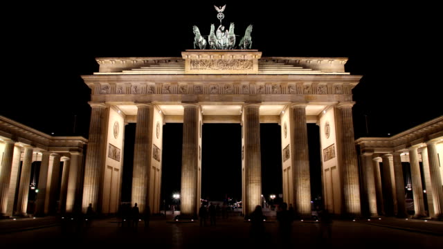 Brandenburg-gate,-Berlin