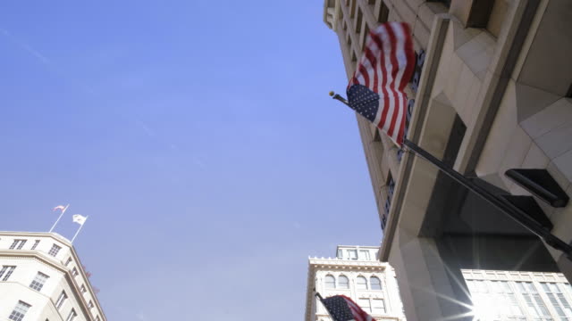 Video-gedreht-in-Washington-dc-Straße-amerikanische-Flagge