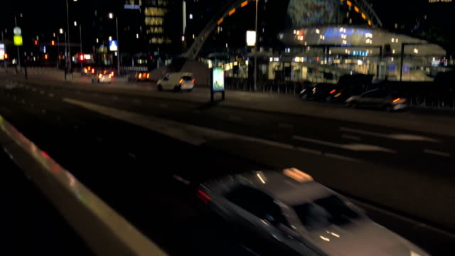 City-view-of-night-Rotterdam,-Netherlands