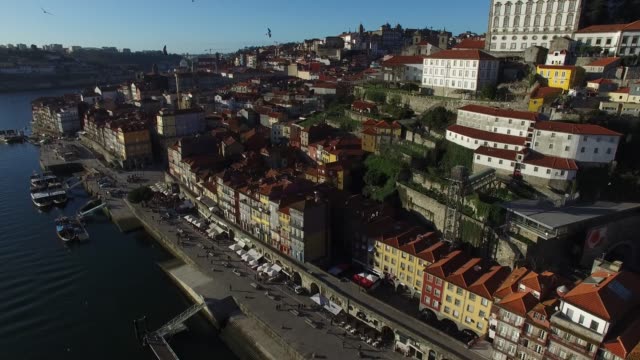 Aerial-View-of-Porto,-Portugal