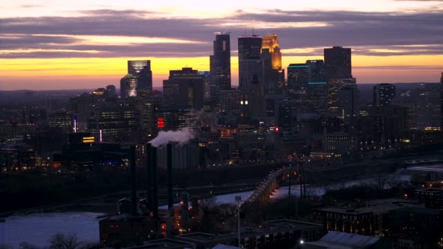 Aerial-View-of-Minneapolis-Skyline