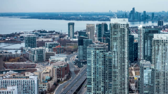 4K-Timelapse-view-of-the-Toronto-Skyline.