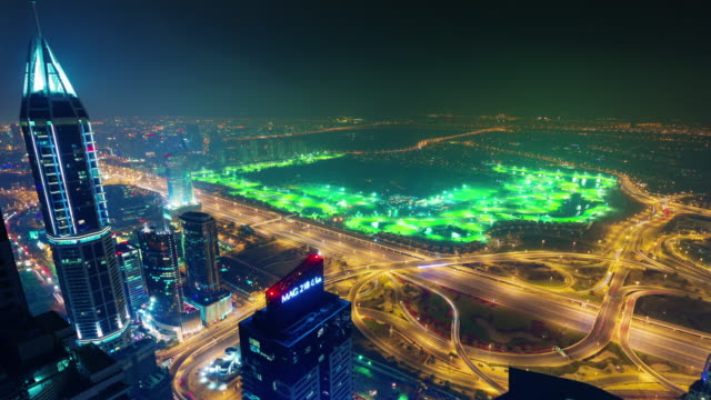 Dubai-la-noche-iluminación-marina-cubierta-superior-panorama-4-tiempo-k-lapso-Emiratos-Árabes-Unidos
