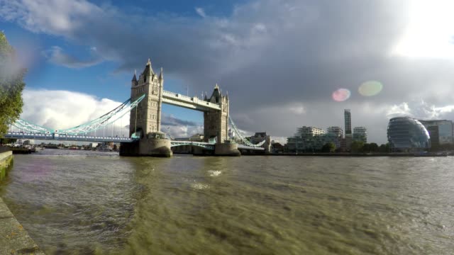 Tower-Bridge-und-der-Themse,-London-Zeitraffer