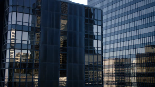 High-rise-glass-office-building-downtown-Los-Angeles.-4K