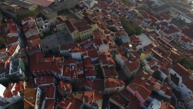 Luftaufnahme-von-Alfama,-Lissabon,-Portugal