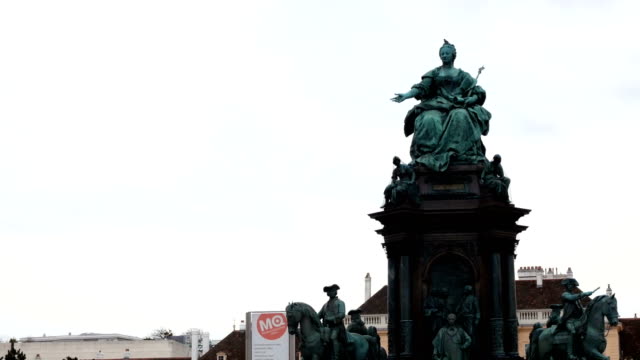 Statue-der-Königin-Wien