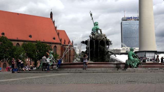 The-Neptune-Fountain-in-Berlin-was-built-in-1891-circa-20th-July-2016
