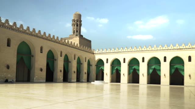 pan-of-the-al-hakim-mosque-courtyard-in-cairo,-egypt