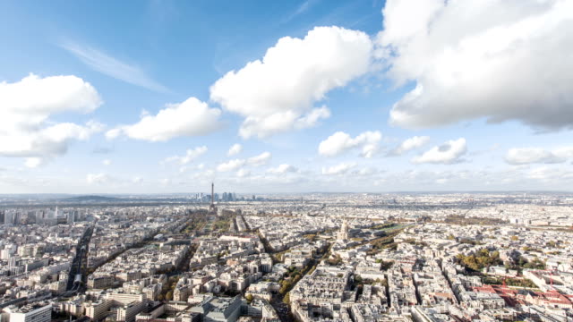 Paris,-Frankreich---20.-November-2014:-Timelapse-von-Paris-city-tagsüber,-Aufnahme-vom-montpernasse-tower.
