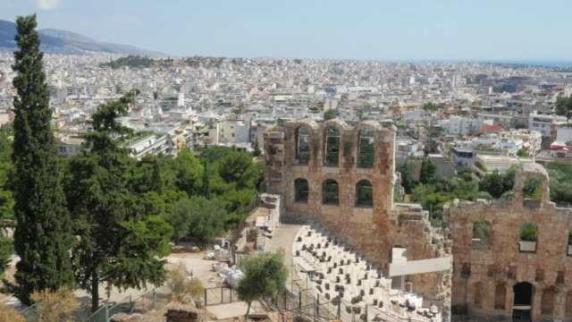 Anfiteatro-de-la-ciudad-de-Atenas-con-vista-a-la-ciudad,-Grecia