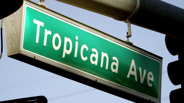 signpost-coordination-of-tropicana-ave