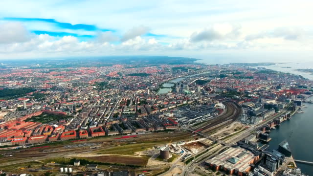 Luftaufnahme-der-Stadt-über-Kopenhagen