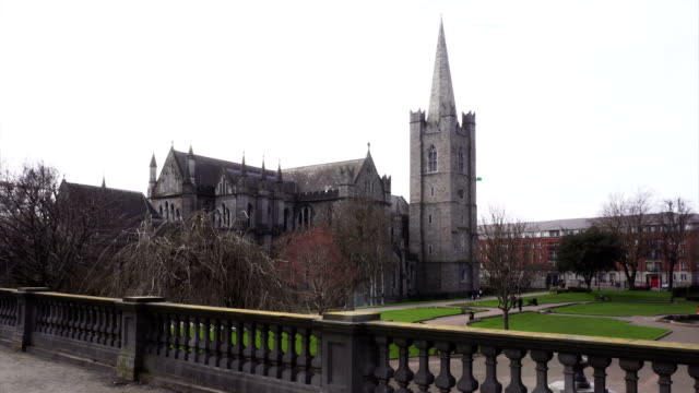 St.-Patrick's-Cathedral-in-Dublin,-Ireland
