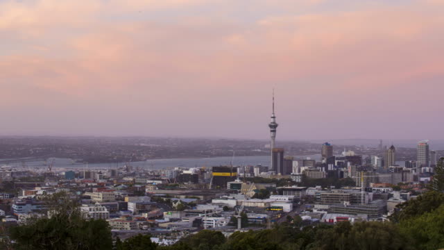 Lapso-de-tiempo-puesta-de-sol-de-la-ciudad-de-Auckland