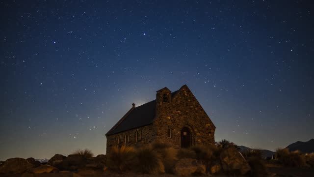 Church-of-Good-Shepherd-moonrise