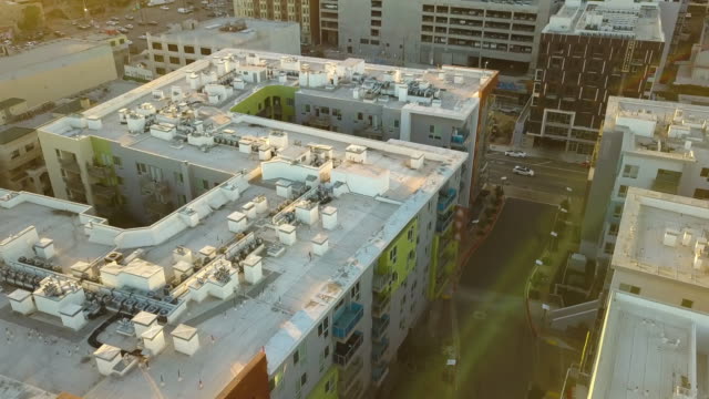 die-Innenstadt-von-Los-Angeles-aerial-LA-Stadt-malerischen-Sonnenuntergang-Einspielung