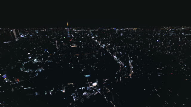 4-K-lapso-de-tiempo-aérea-de-Tokio-por-la-noche