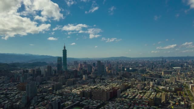 sonnigen-Tag-Taipei-Stadtbild-Innenstadt-Antenne-Panorama-4k-Zeitraffer-Taiwan