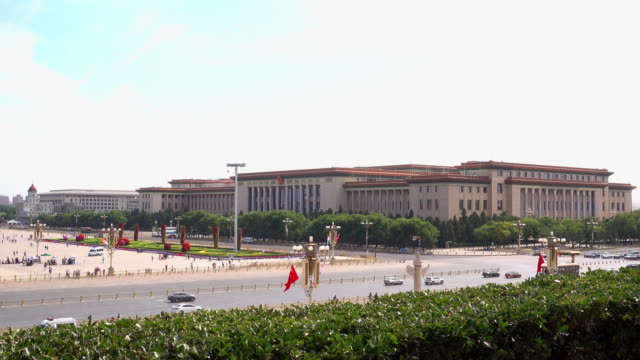 Gran-salón-del-pueblo-en-la-plaza-de-Tiananmen