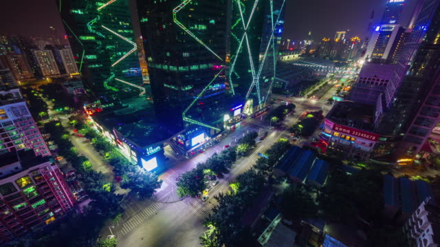 China-Shenzhen-Nacht-wenig-befahrenen-Straße-Dach-anzeigen-4-k-Zeitraffer