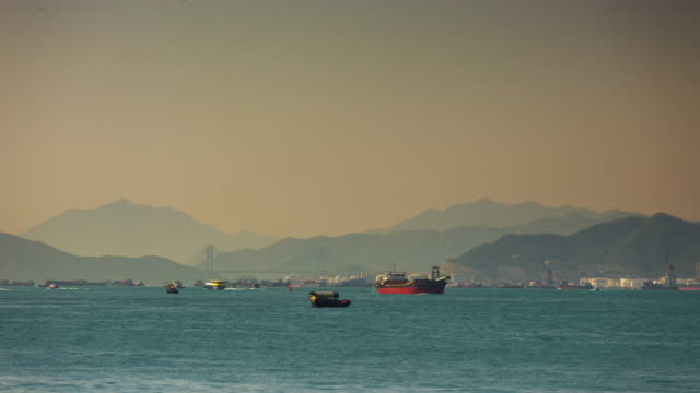hong-kong-day-light-water-side-4k-time-lapse-from-china
