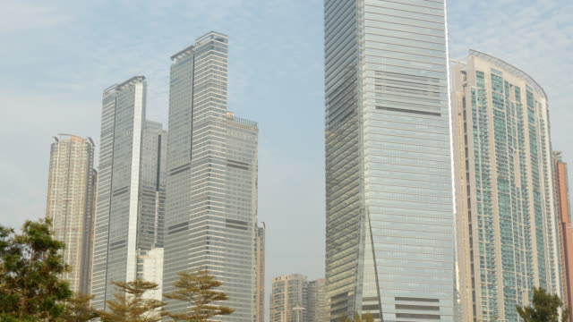 day-time-hong-kong-kowloon-icc-building-cityscape-walking-panorama-4k-china