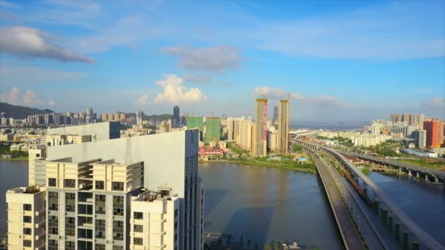 sonnigen-Tag-Zhuhai-Stadtbild-Verkehr-Brücke-Macau-Stadt-Bucht-Luftbild-Panorama-4k-china